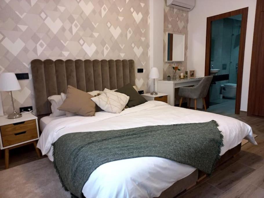 Appartement Cosy Au Coeur De Marrakech Avec Piscine Marrakesch Exterior foto